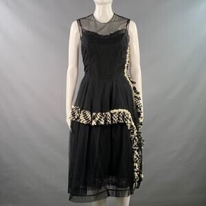 6 Black White Viscose Blend Mesh Faux Pearls Sleeveless Cocktail Dress